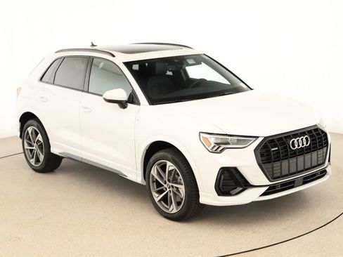 New 2025 Audi Q3 2.0T Premium image 31