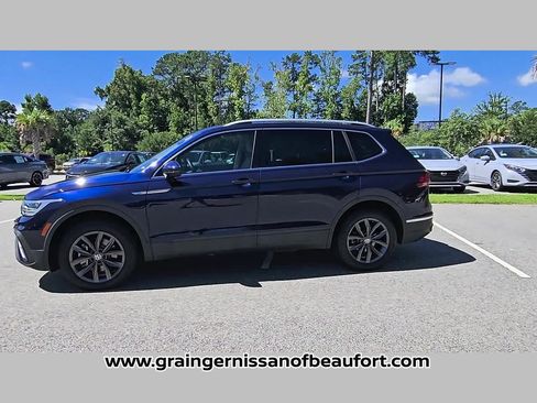 Used 2022 Volkswagen Tiguan SE FWD image 26