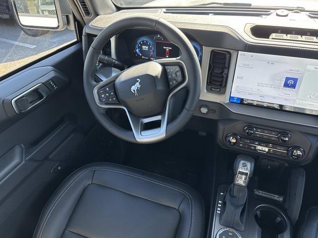 New 2026 Ford Bronco Outer Banks w/ Sasquatch Package AWD/4WD image 14