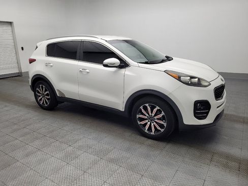 Used 2018 Kia Sportage EX image 11