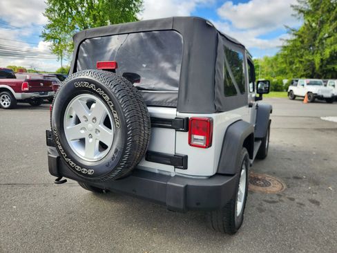 Used 2010 Jeep Wrangler Sport AWD/4WD image 14