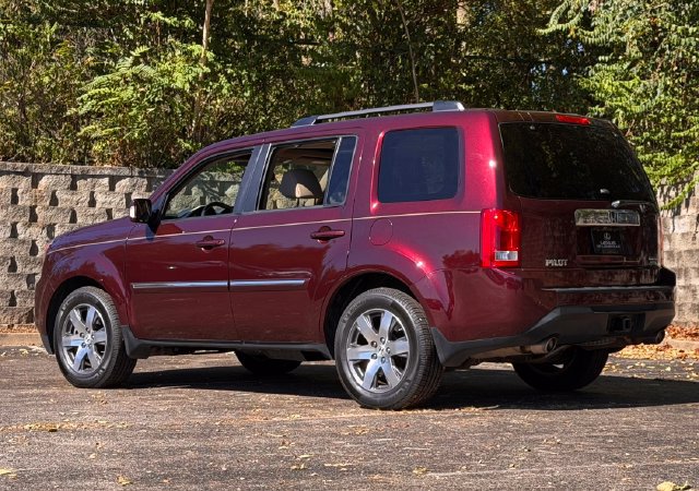 Used 2015 Honda Pilot Touring image 10