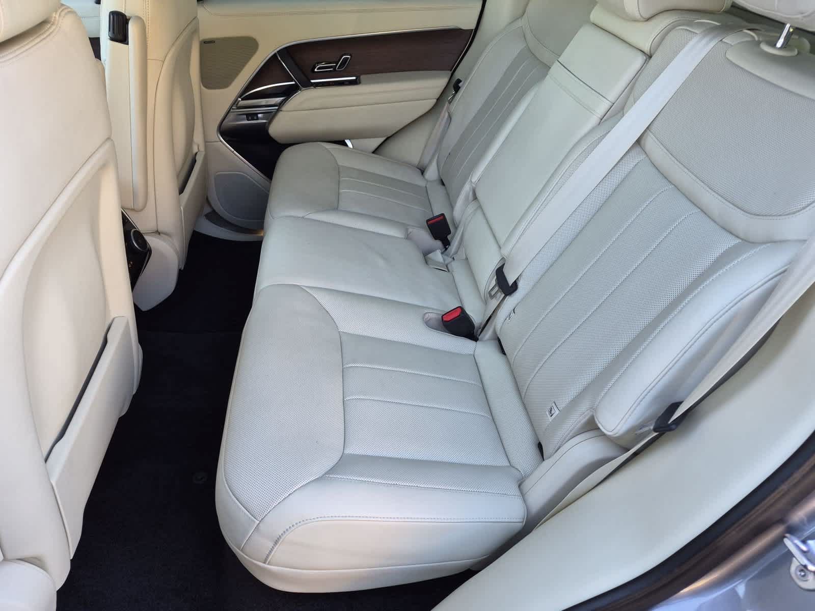 Certified 2023 Land Rover Range Rover SE AWD/4WD image 20