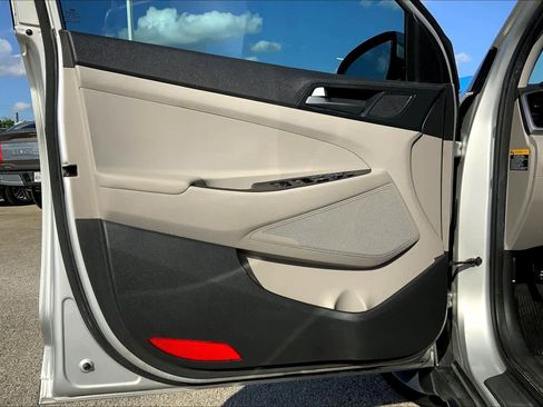Used 2016 Hyundai Tucson Sport FWD image 20