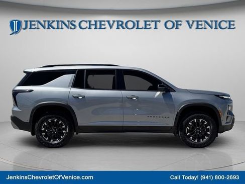 New 2026 Chevrolet Traverse Z71 w/ Enhanced Driving Package image 3