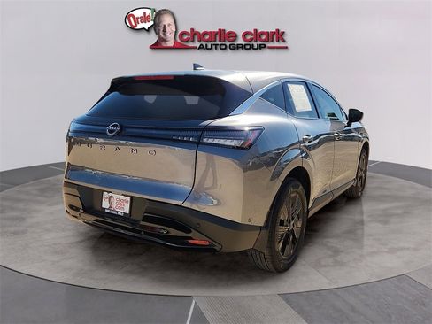 Used 2025 Nissan Murano SV image 5