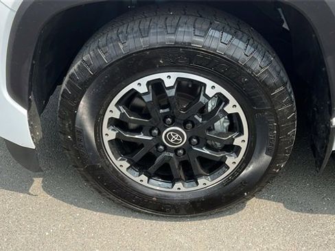 Certified 2024 Toyota Sequoia SR5 image 8