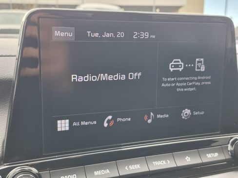 Certified 2023 Kia Forte LXS image 21