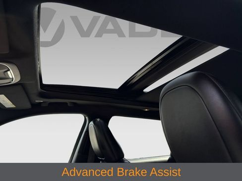 Used 2020 Jeep Cherokee High Altitude AWD/4WD image 13