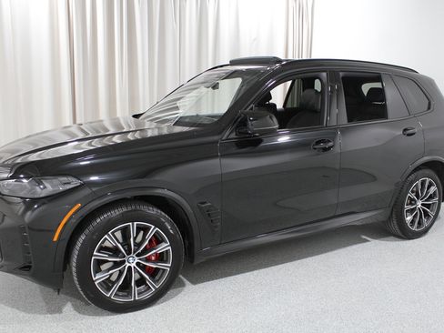 Certified 2025 BMW X5 M60i w/ Parking Assistance Package image 3