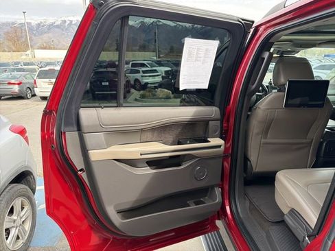 Used 2021 Ford Expedition Max Limited AWD/4WD image 21