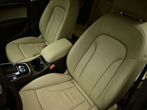 Used 2015 Audi Q5 2.0T Premium Plus image 21