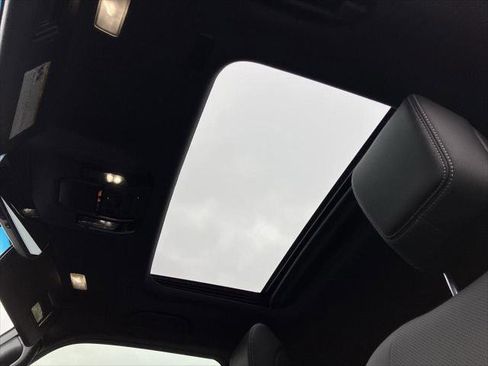 Certified 2024 Toyota Land Cruiser image 23