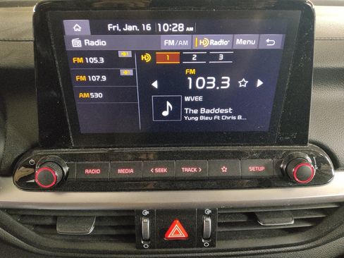 Used 2023 Kia Forte LXS image 25