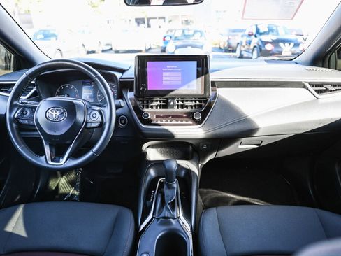 Certified 2024 Toyota Corolla SE image 2