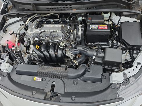 Certified 2022 Toyota Corolla LE image 31