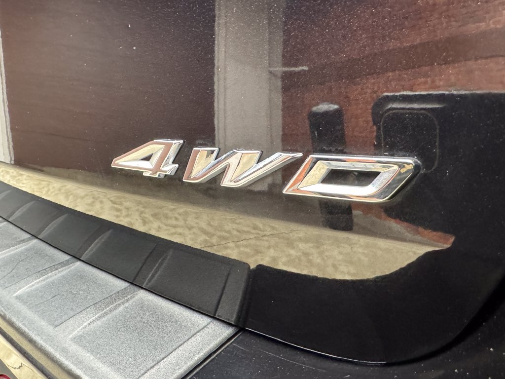 Used 2025 Ford Explorer ST-Line w/ ST-Line Street Pack AWD/4WD image 6