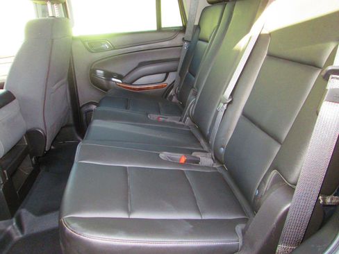 Used 2020 Chevrolet Tahoe 4WD image 9