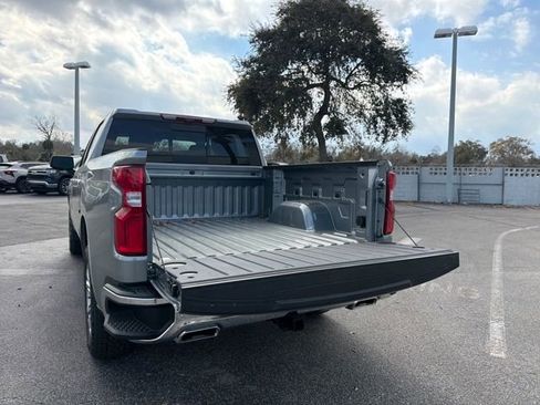 New 2026 Chevrolet Silverado 1500 LTZ w/ Technology Package image 13