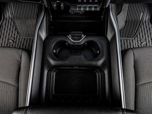 Used 2024 RAM 3500 Big Horn w/ Night Edition image 27