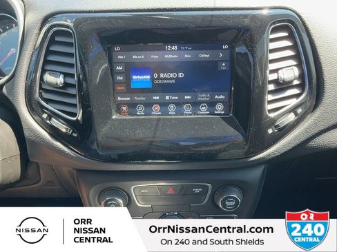 Used 2019 Jeep Compass Latitude FWD image 22