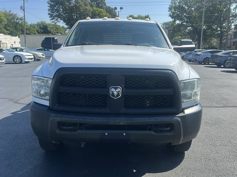 Used 2014 RAM 3500 Tradesman AWD/4WD image 2