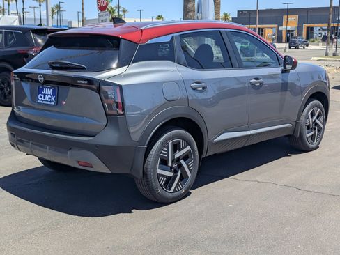 New 2026 Nissan Kicks SV w/ Interior Electronics Package FWD image 2