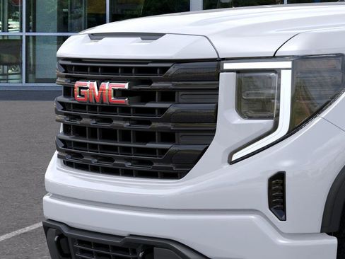 New 2026 GMC Sierra 1500 Elevation image 13
