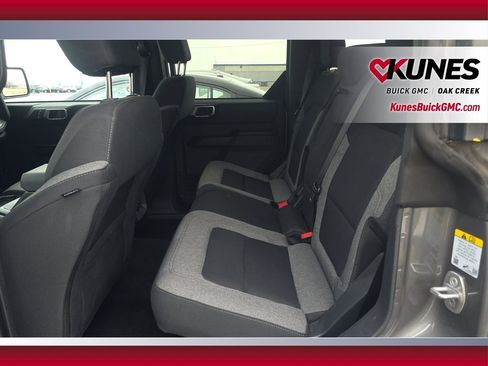 Used 2025 Ford Bronco Big Bend image 20