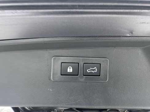 Certified 2025 Subaru Outback Premium w/ Popular Package #1A image 21