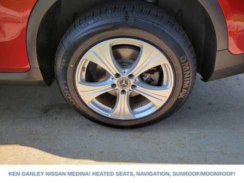 Used 2018 Mercedes-Benz GLC 300 4MATIC image 20