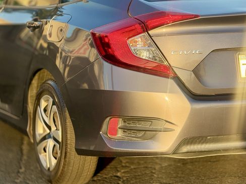 Used 2017 Honda Civic LX image 11