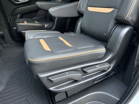 Used 2024 GMC Yukon AT4 w/ AT4 Premium Package image 35