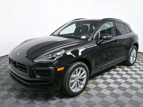 Certified 2026 Porsche Macan Turbo AWD/4WD image 1