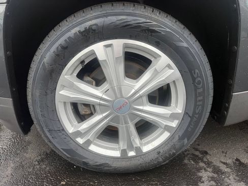 Used 2017 GMC Terrain SLE w/ Convenience Package FWD image 10