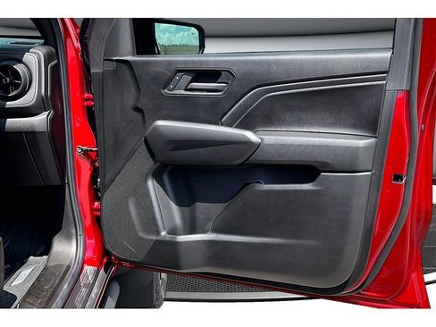 Used 2024 Chevrolet Colorado Trail Boss w/ Advanced Trailering Package AWD/4WD image 48