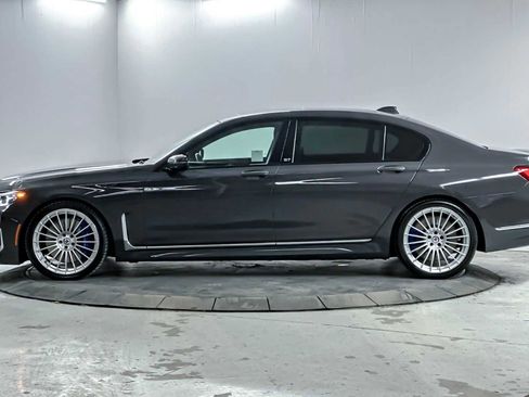 Used 2021 BMW ALPINA B7 xDrive w/ Luxury Rear Seating Package image 5