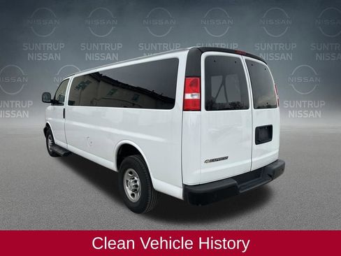 Used 2023 Chevrolet Express 3500 LS image 4