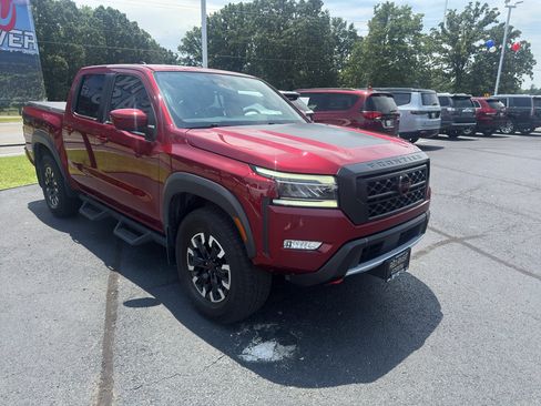 Used 2023 Nissan Frontier PRO-4X w/ Technology Package AWD/4WD image 3