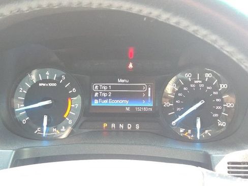 Used 2016 Ford Explorer XLT AWD/4WD image 41
