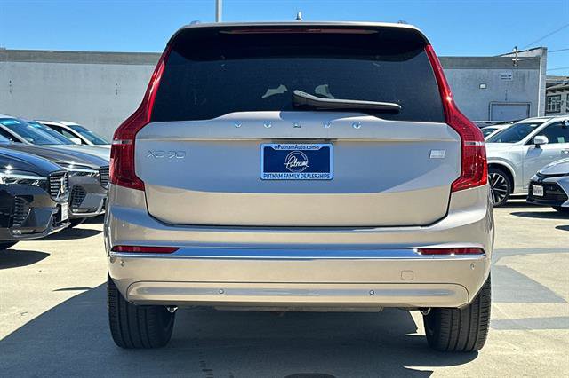 Certified 2024 Volvo XC90 T8 Ultimate w/ Protection Package Premier AWD/4WD image 4