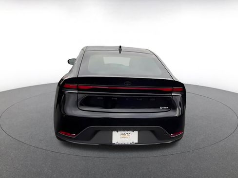 Used 2025 Toyota Prius LE image 12