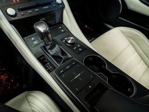 Used 2023 Lexus RC 350 F Sport image 52