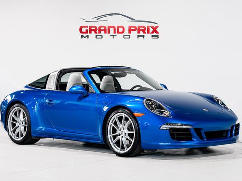 Used 2015 Porsche 911 Targa 4 image 1