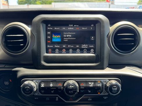 Used 2023 Jeep Wrangler Unlimited w/ Cold Weather Group AWD/4WD image 22