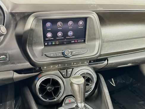 Used 2020 Chevrolet Camaro LT RWD image 18