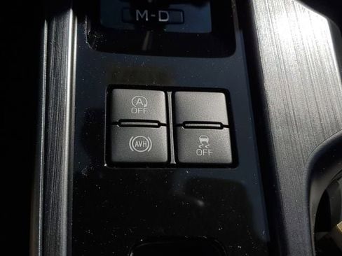 New 2026 Subaru Outback Limited image 32