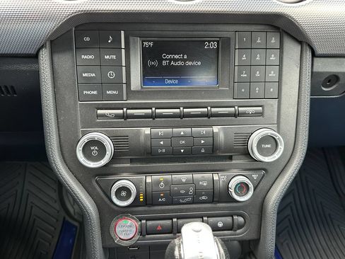 Used 2018 Ford Mustang GT RWD image 31
