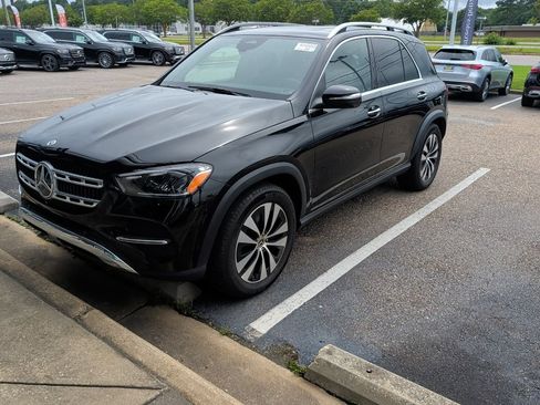 Used 2025 Mercedes-Benz GLE 350 4MATIC image 5