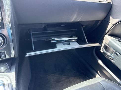 Used 2010 Dodge Challenger R/T RWD image 17